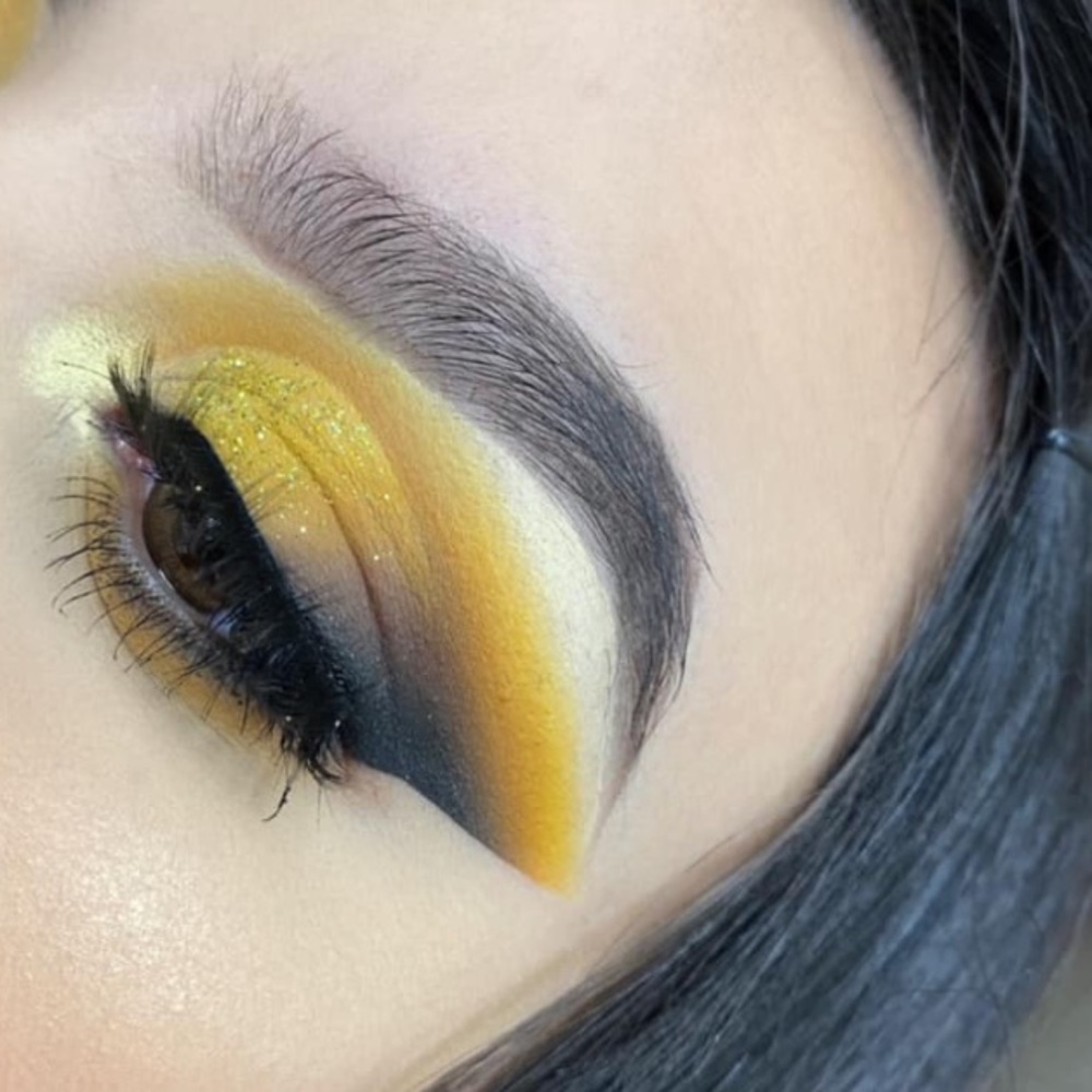 Meet your Posher, Dennisse